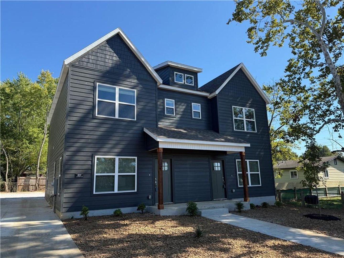 Fayetteville Apartment: Fayetteville
