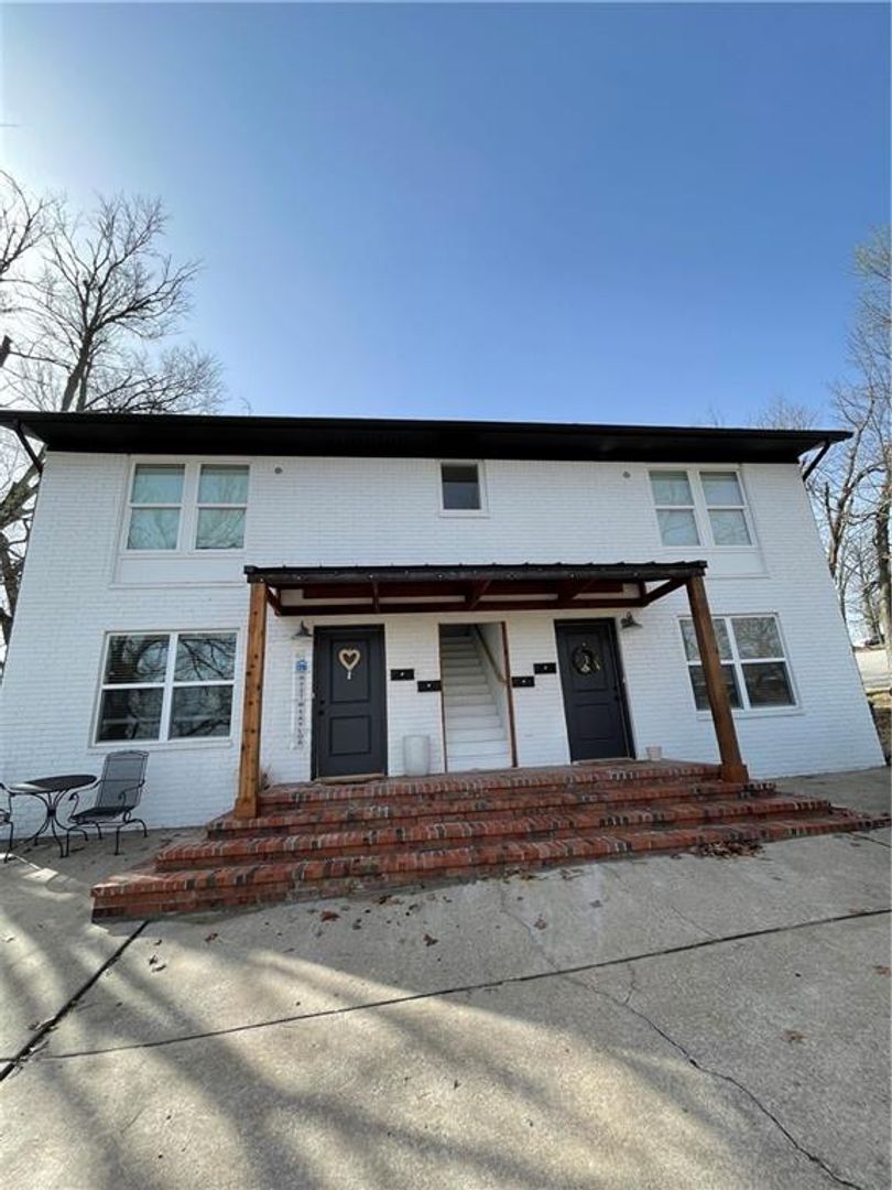 Fayetteville Apartment: 721 Taylor #1 - #4