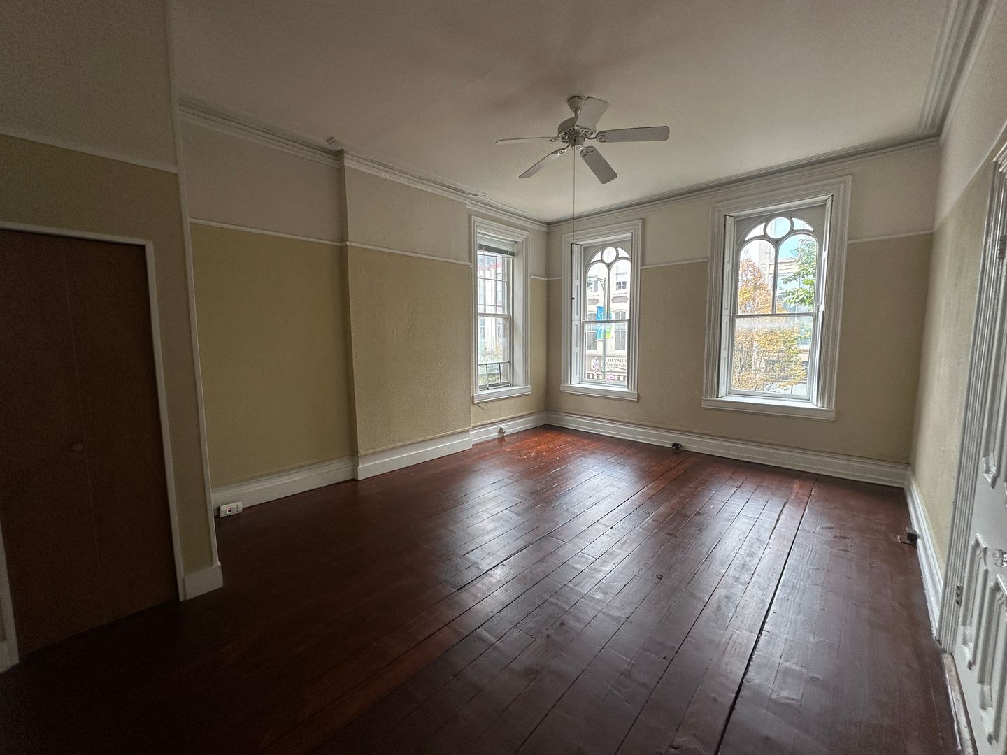 Chambersburg Apartment: 40-42 South Main Street