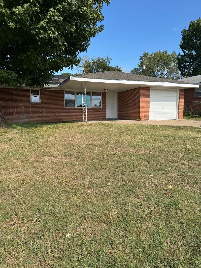 Bartlesville House: 4724 ADAMS