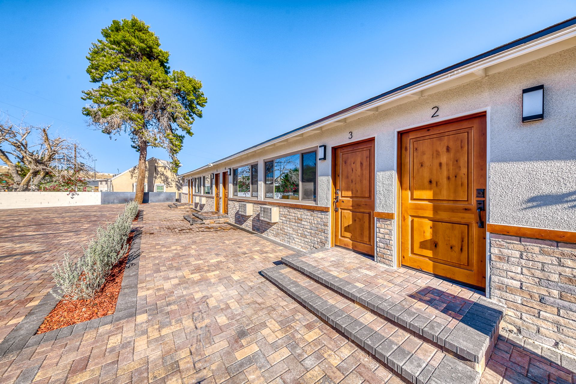 Las Vegas Apartment: 322 North 14th Street,