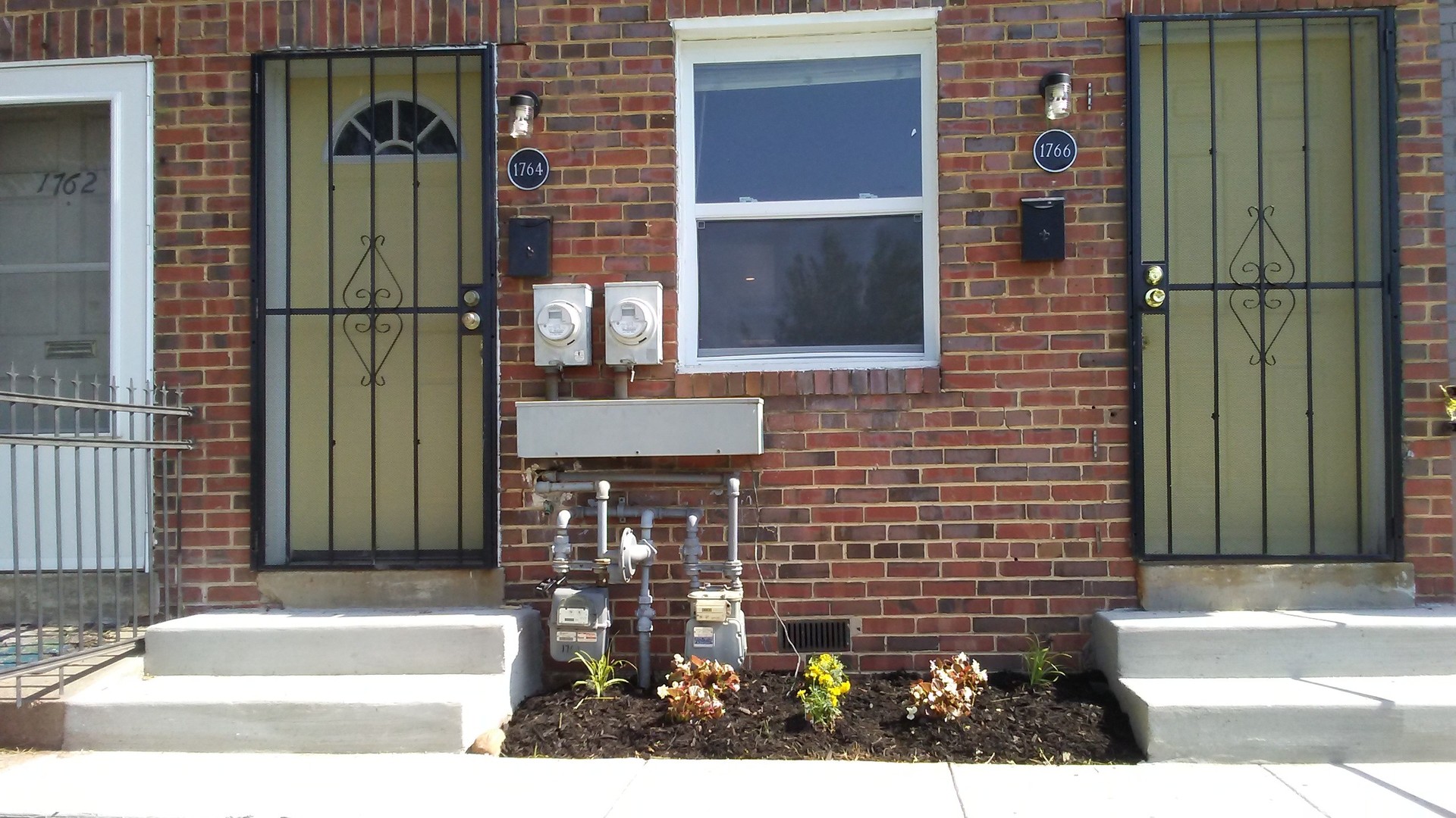 Washington House: 1766 Gales Street, NE