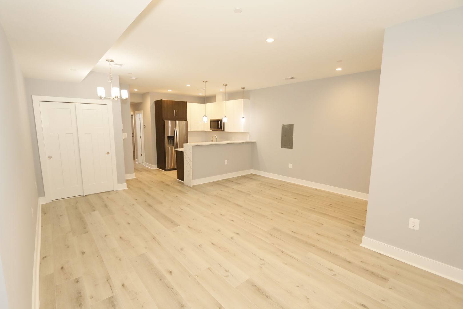 Washington Apartment: 818 Kennedy Street NW
