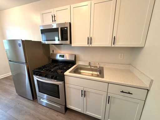 Remodeled One Bedroom Two Blocks from Benning Rd Metro – photo 1