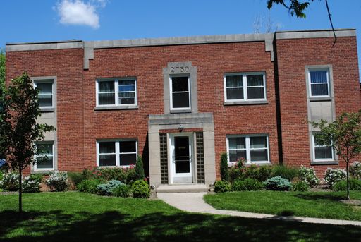 UPDATED 1 BR BLOCKS TO HYDE PARK SQUARE – photo 1