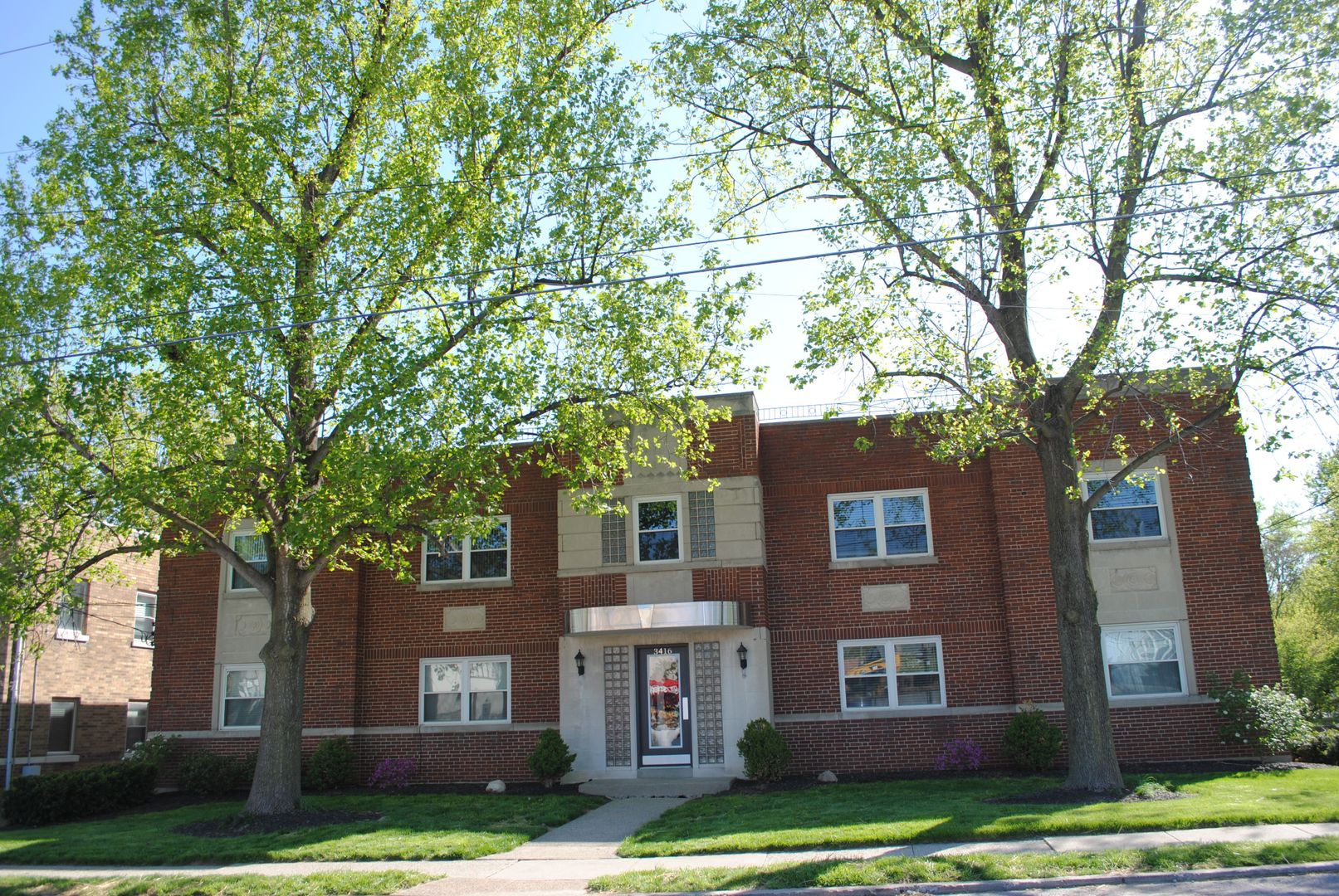 Cincinnati Apartment: 3416 Shaw Ave