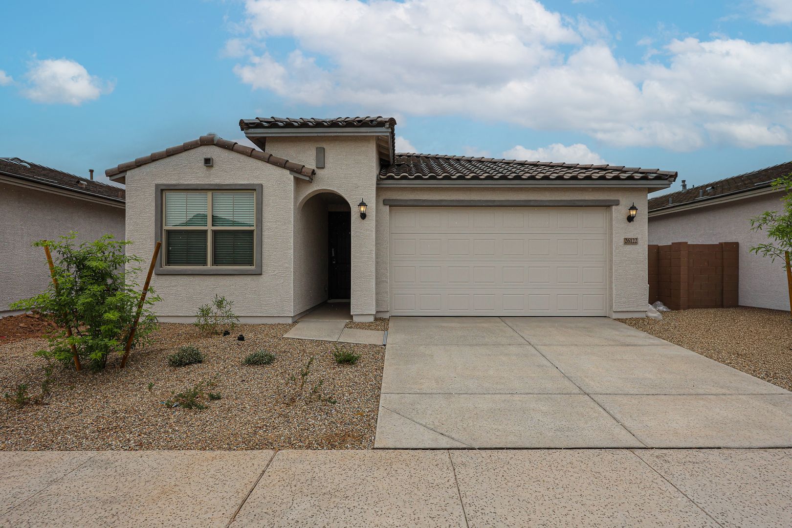Surprise House: 26122 N. 170th Ave