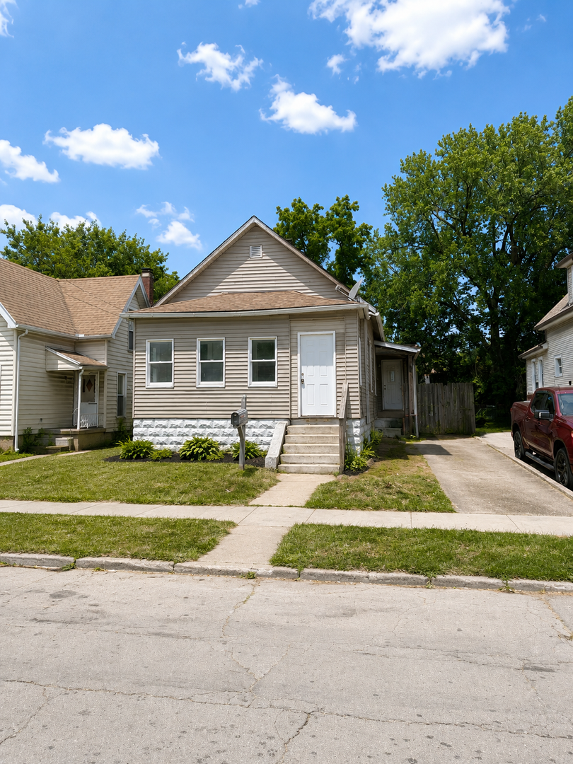 Toledo House: 2817 N Erie St. Toledo, OH 43611
