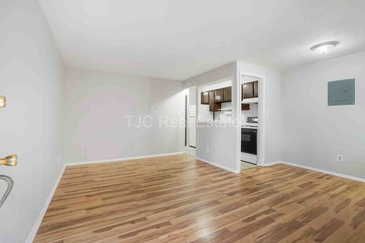 27 S Sherman St, 202, Denver, CO 80209