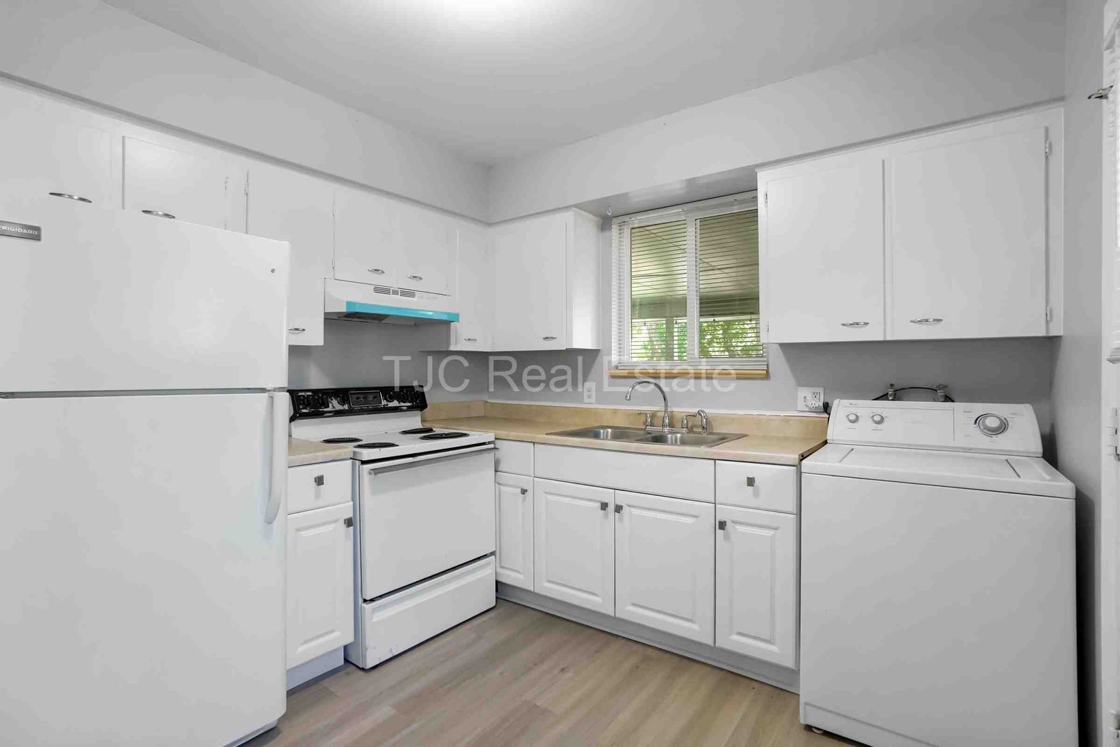 Wheat Ridge Apartment: 3650 -3664 Teller St