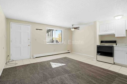 1138 Corona St., 202, Denver, CO 80218