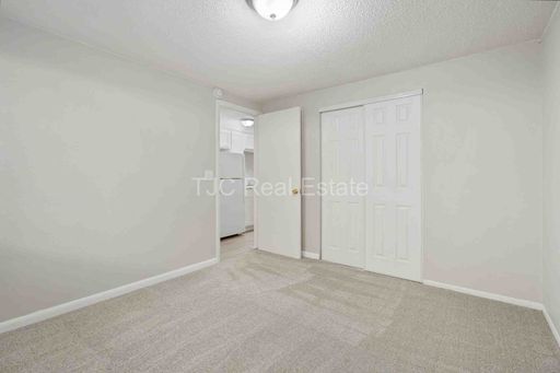 1138 Corona St, 103, Denver, CO 80218