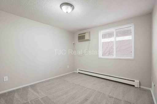 1138 Corona St, 103, Denver, CO 80218
