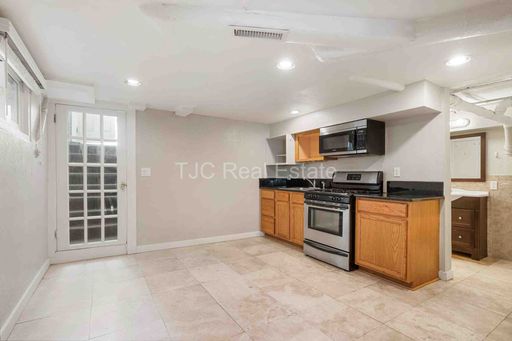 1223 Lafayette St, unit 7, Denver, CO 80218