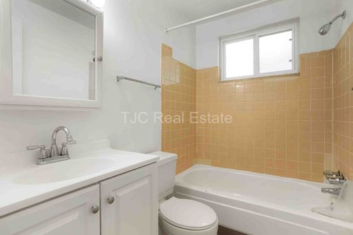 1138 Corona St, 304, Denver, CO 80218