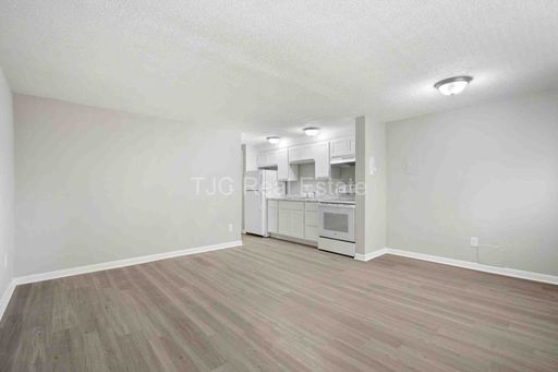1138 Corona St, 103, Denver, CO 80218