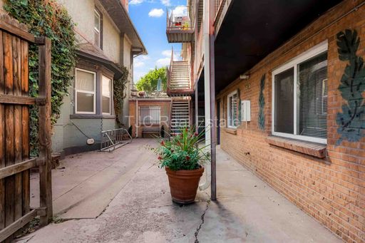 1138 Corona St, 103, Denver, CO 80218