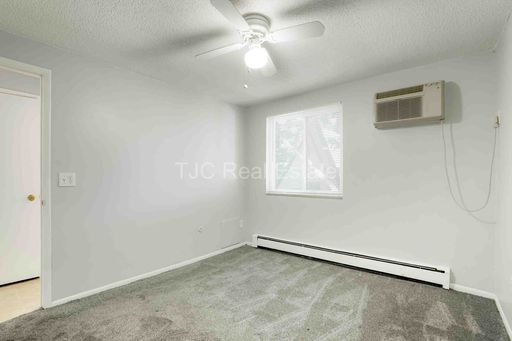 1138 Corona St, 304, Denver, CO 80218