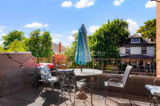 1138 Corona St, 304, Denver, CO 80218