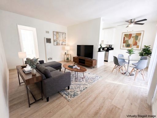Remodeled Modern 1 Bedroom 1 Bathroom – photo 1