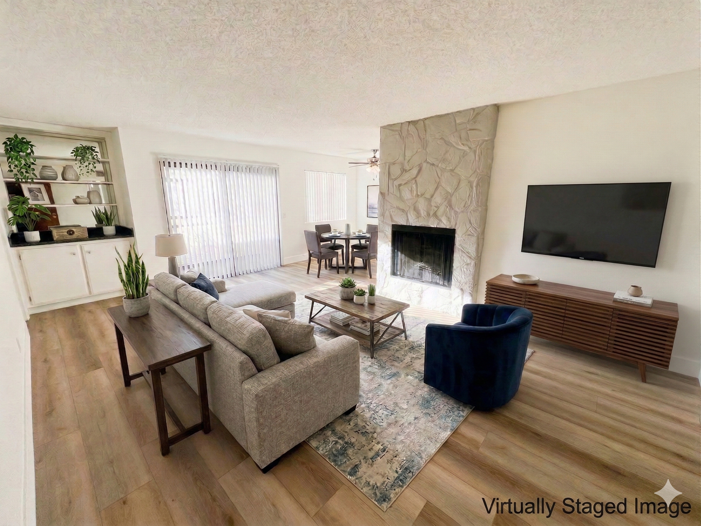 Valley Village Apartment: 11825 Magnolia Boulevard
