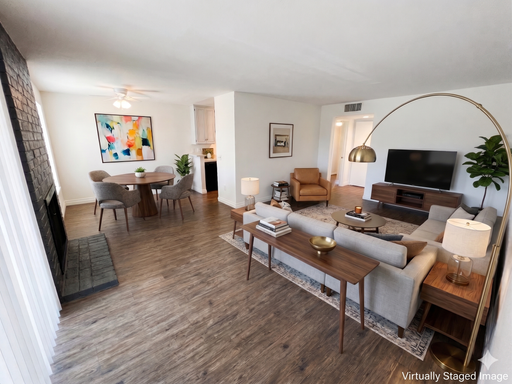 Modern 1 Bedroom 1 Bathroom – photo 1