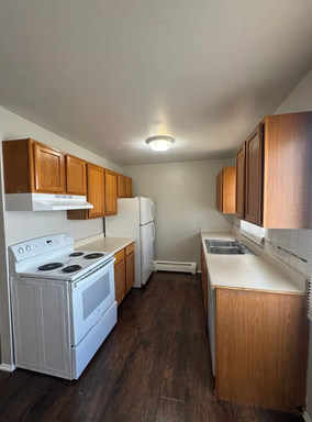 7930 W 10th Ave, Unit 25 - 1-Bedroom Apartment in Lakewood – photo 1