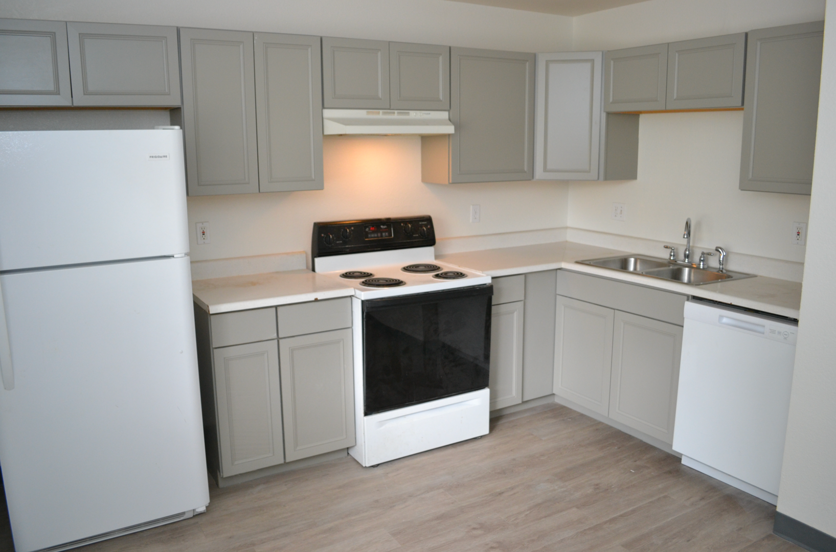 Pueblo Apartment: 80 Blackburn Lane