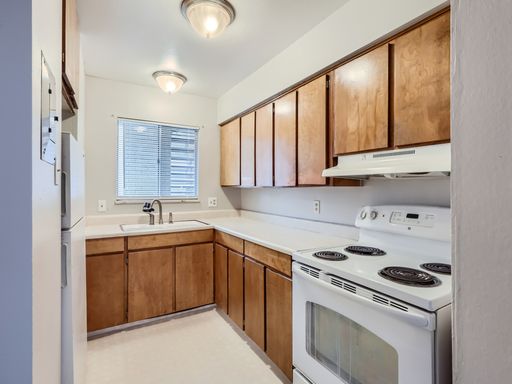 509 Sunset Rd #7 | 1 MONTH FREE! - Cozy 1-Bedroom Apartment in Colorado Springs with Private Entry! – photo 1