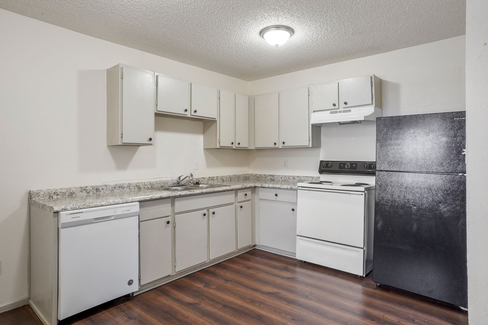Pueblo West Apartment: 984 E Saxony Drive