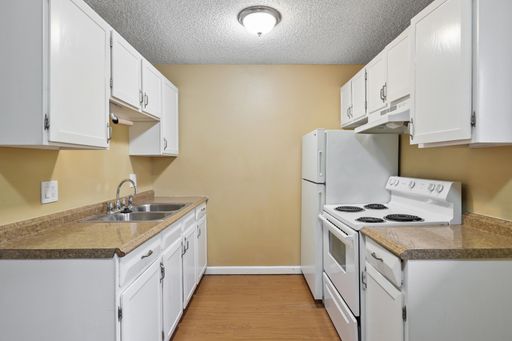 5313 Field St #201 | Look & Lease Special: 1 MONTH FREE RENT- 1-Bed/1 Bath in Arvada!
