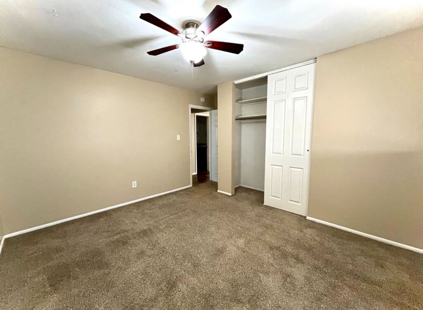 property for rent #1