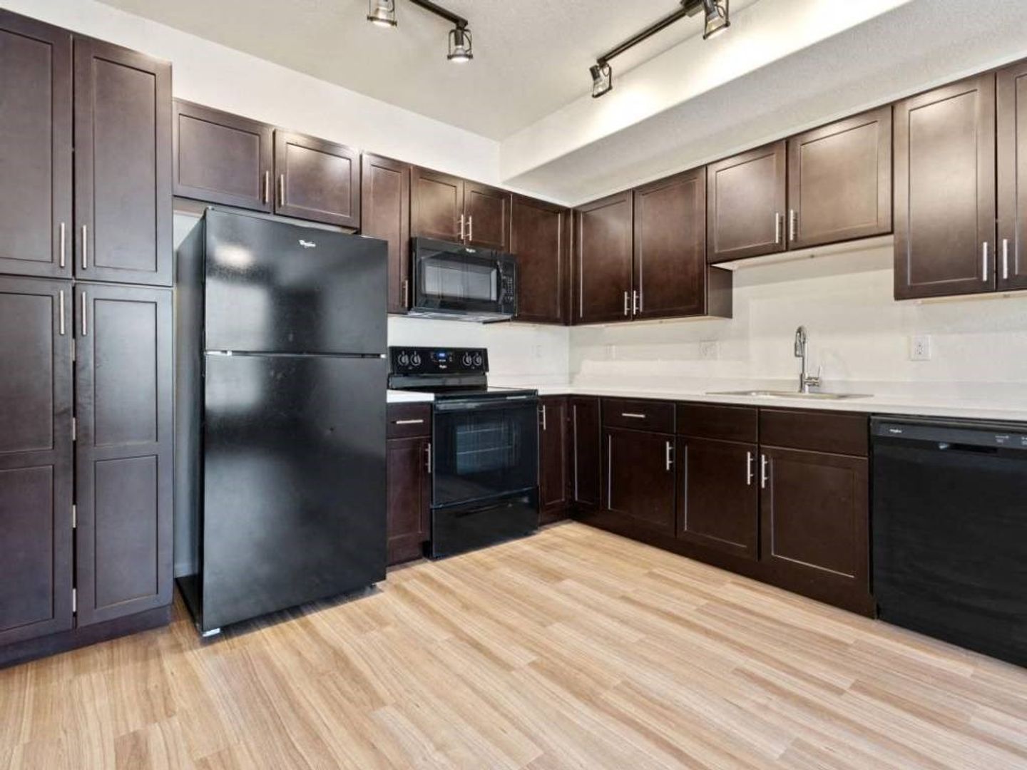 Henderson Apartment: 9474-9518 E 109th Drive