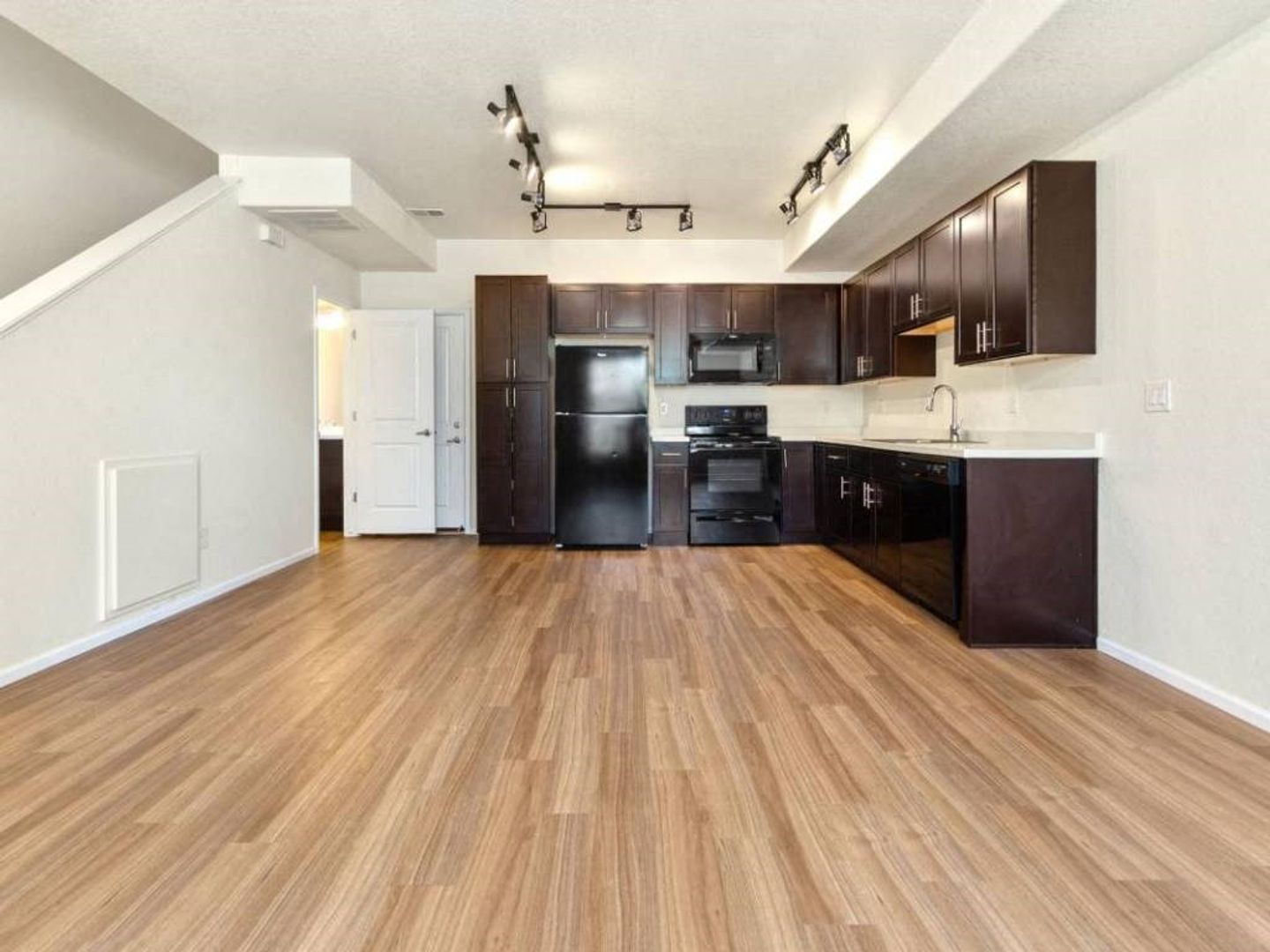 Henderson Apartment: 9474-9518 E 109th Drive