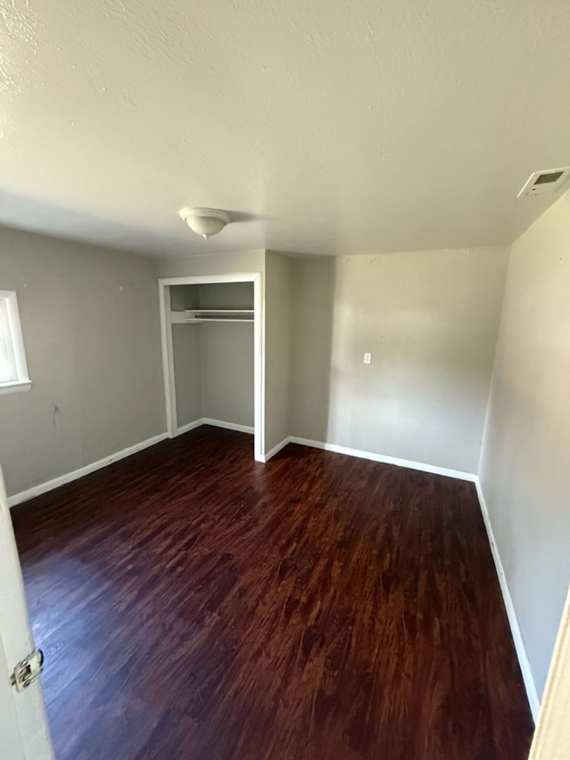 property for rent #2