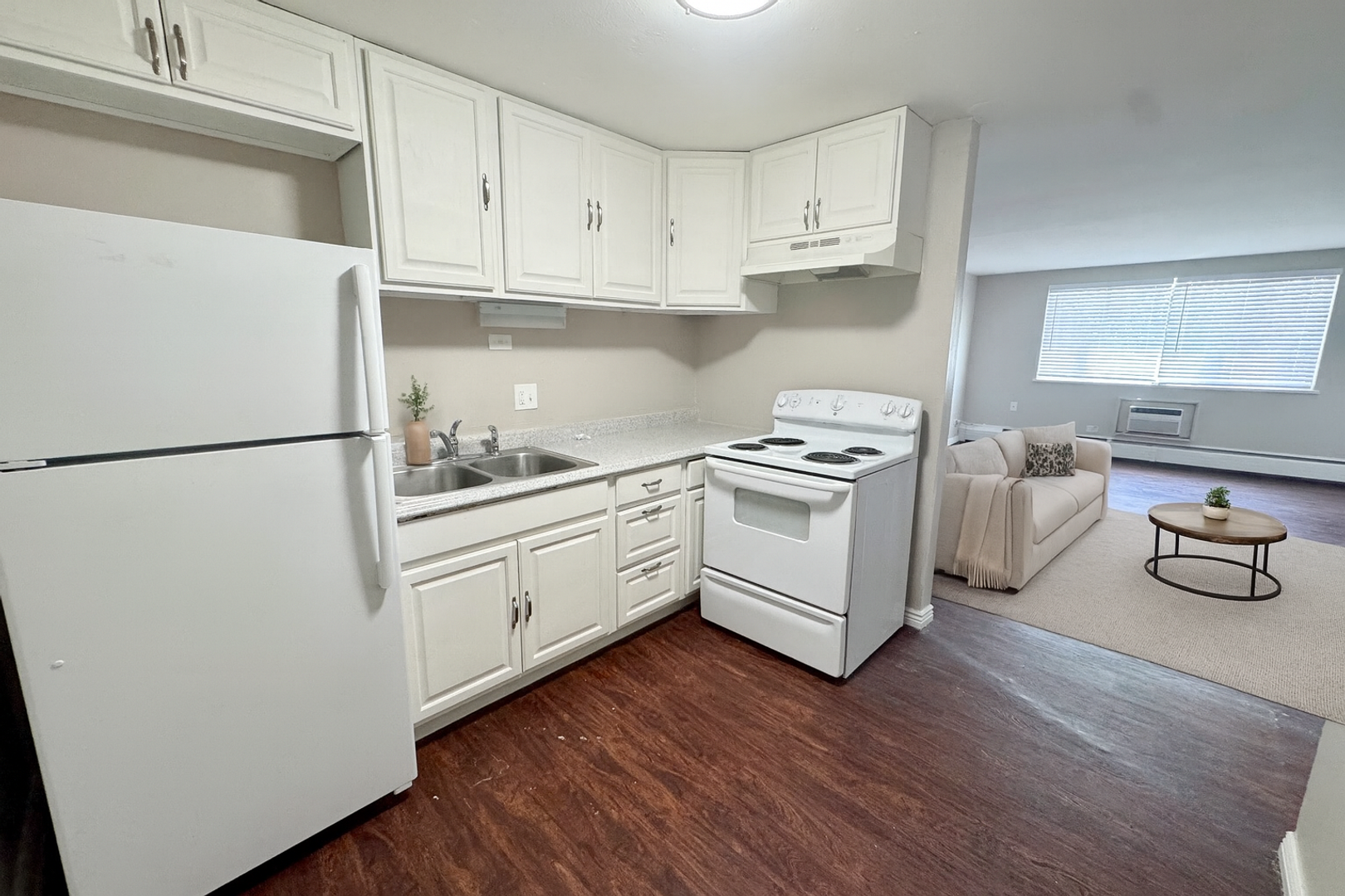 Denver Apartment: 1400 W Mississippi Ave
