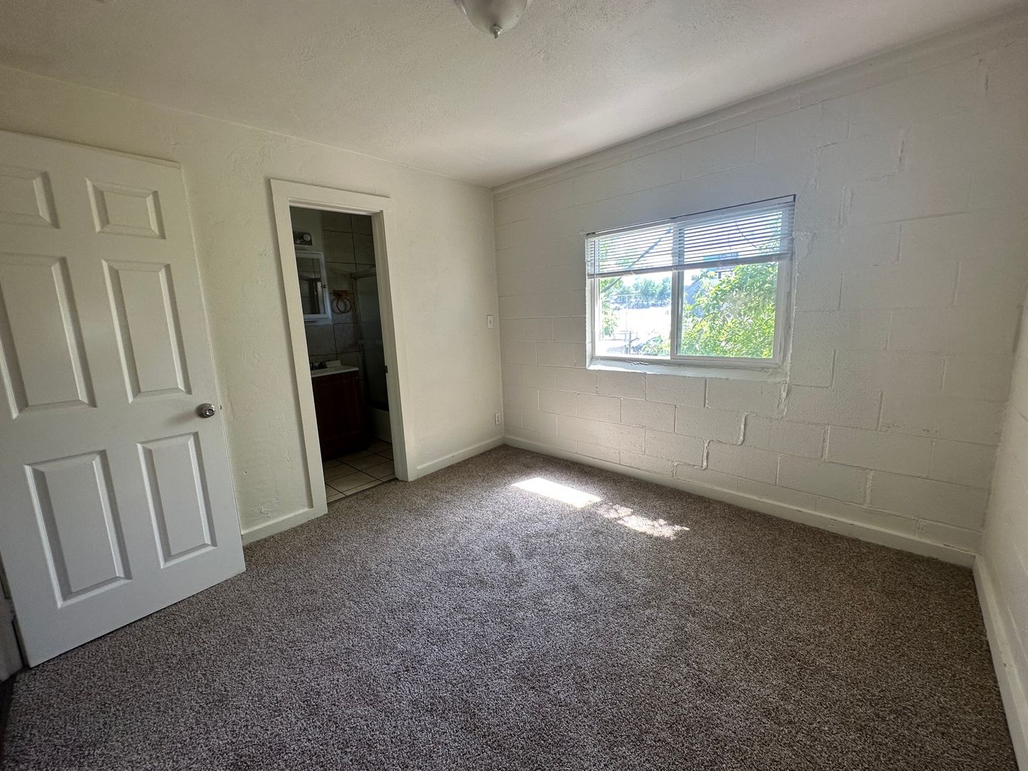property for rent #3