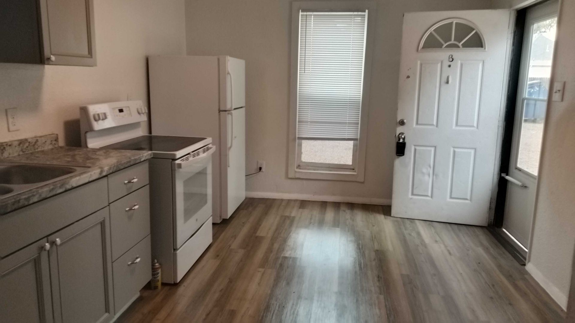 Pueblo Apartment: 1427-1431 E Evans Ave.