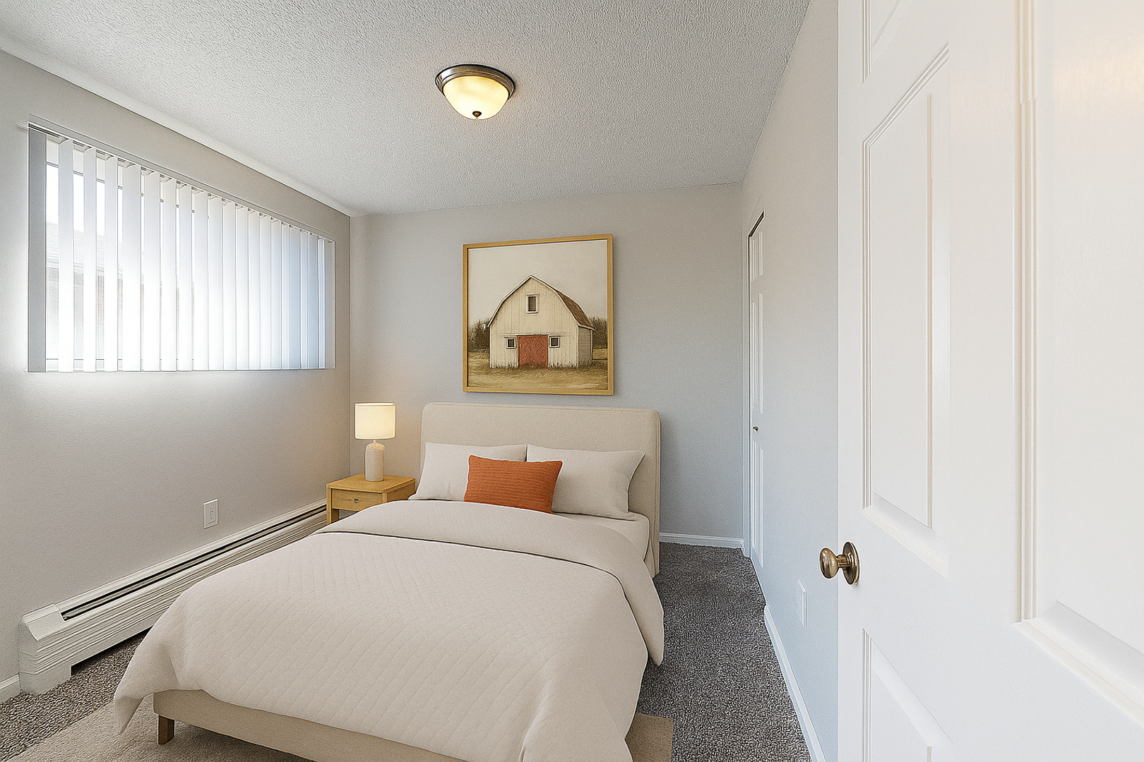 Aurora Apartment: 1434 Macon Street