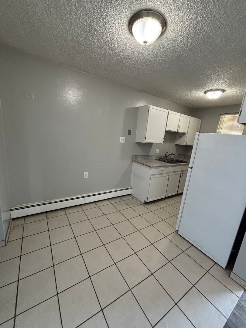 property for rent #1