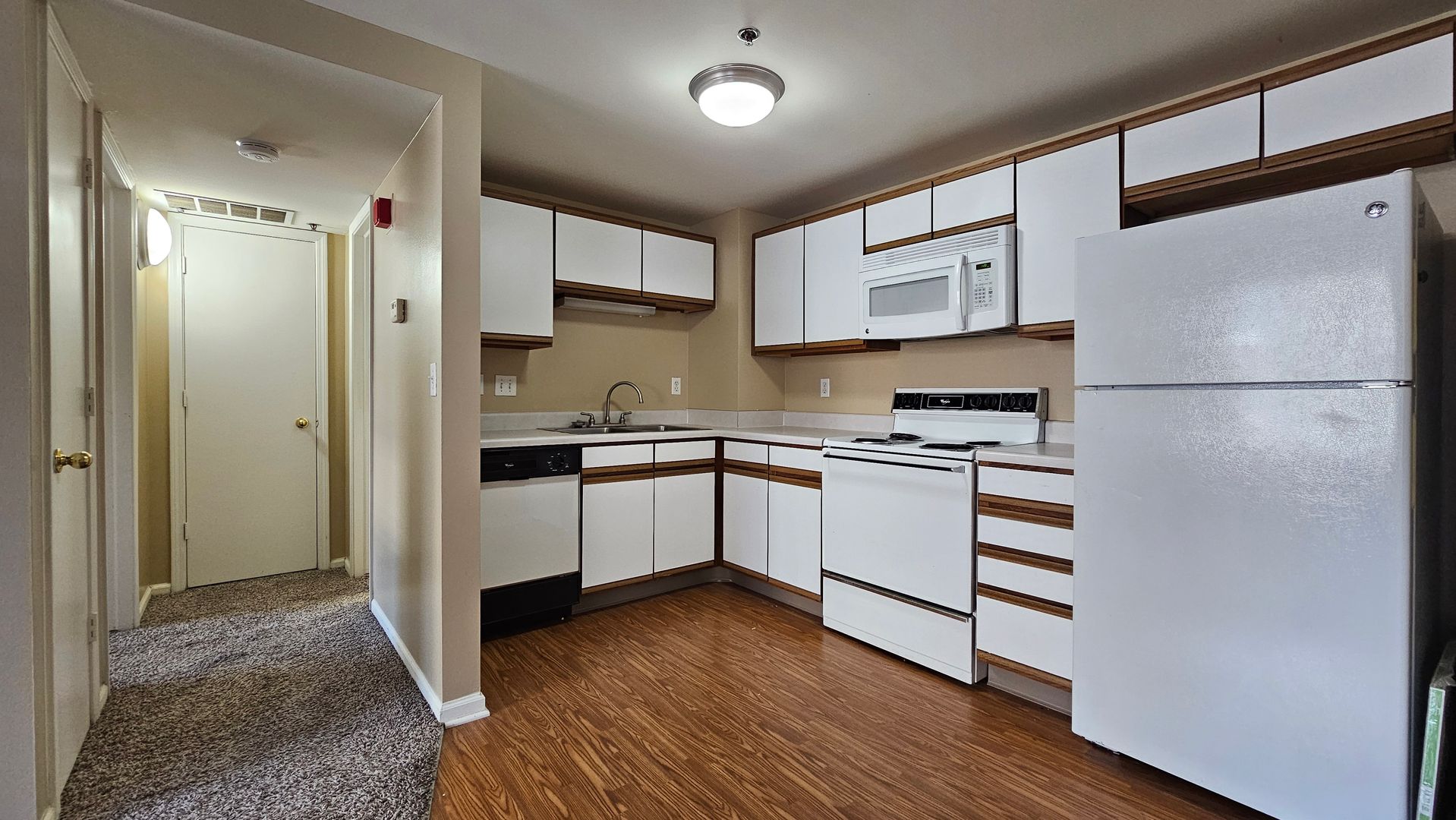 Omaha Apartment: 505 S 16th Street