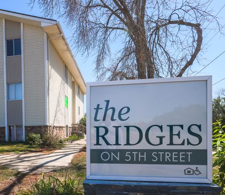 One-Bedroom Apartments – The Ridges Apartments – photo 1