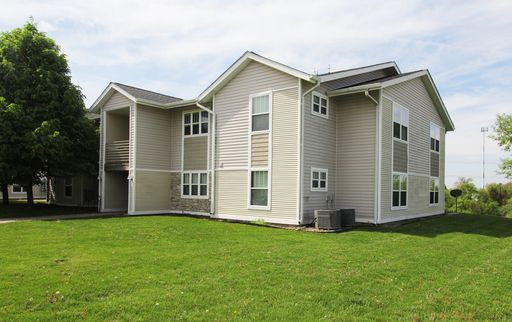 Three-Bedroom Apartment Homes – HUD Section 42 Housing – photo 1