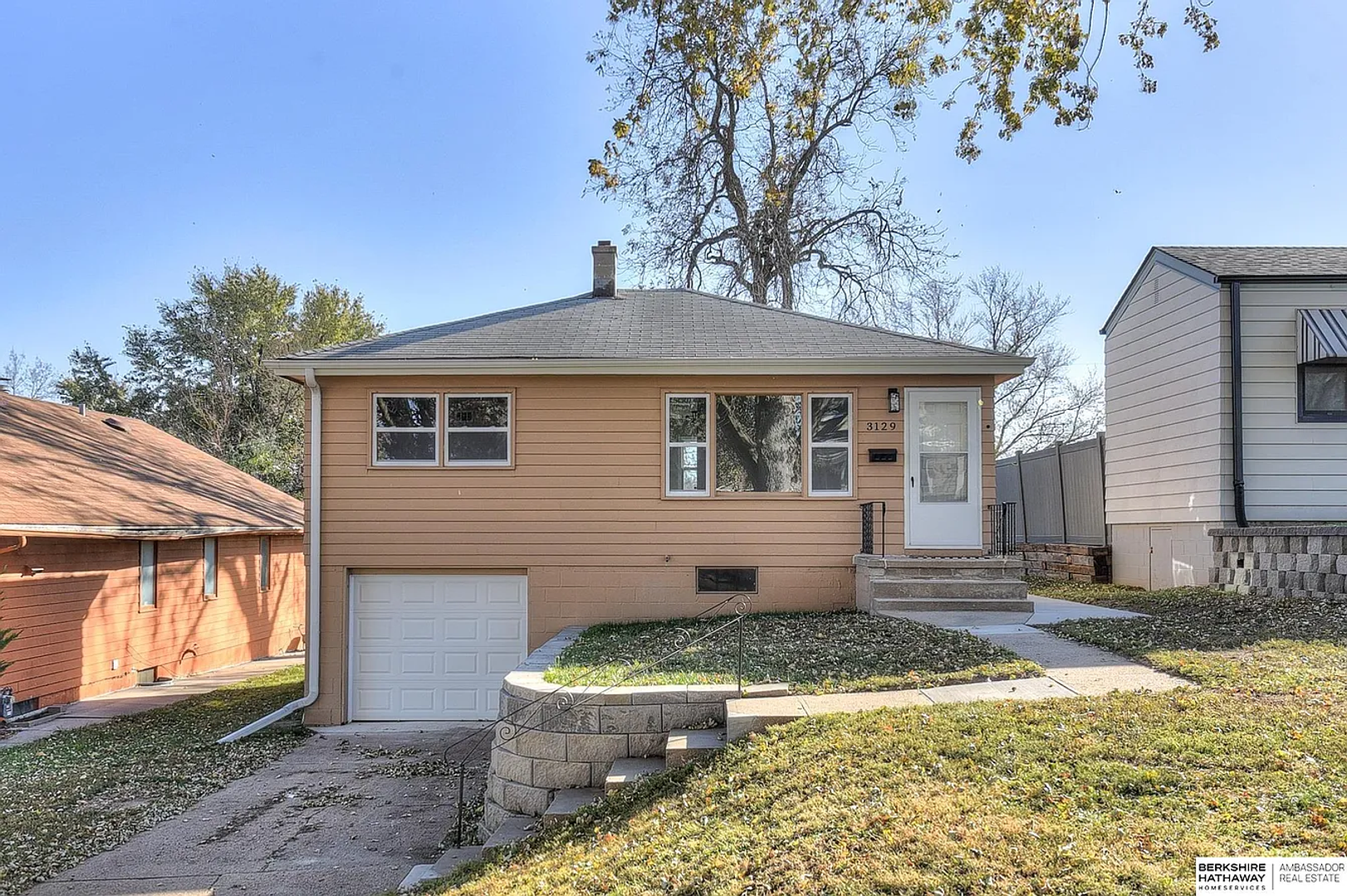Omaha House: 3129 King St