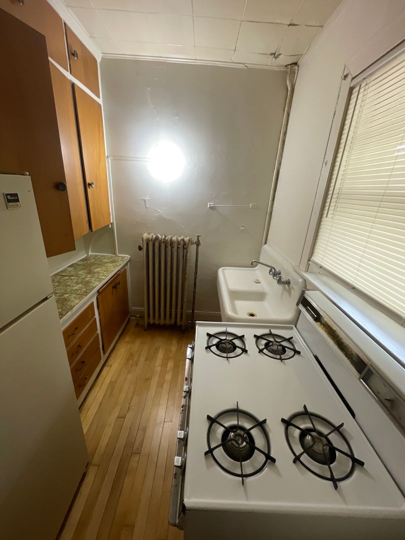 Council Bluffs Apartment: 255 Oakland Avenue