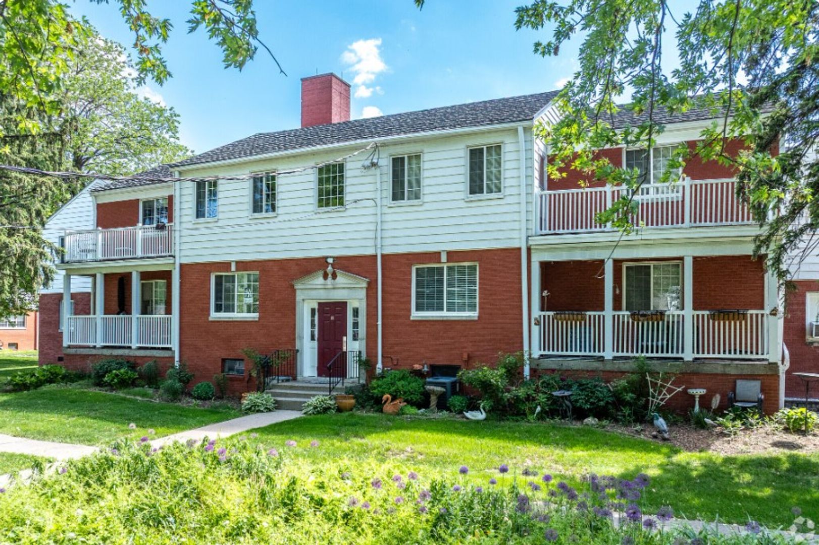 Des Moines Apartment: 4925 Franklin Ave