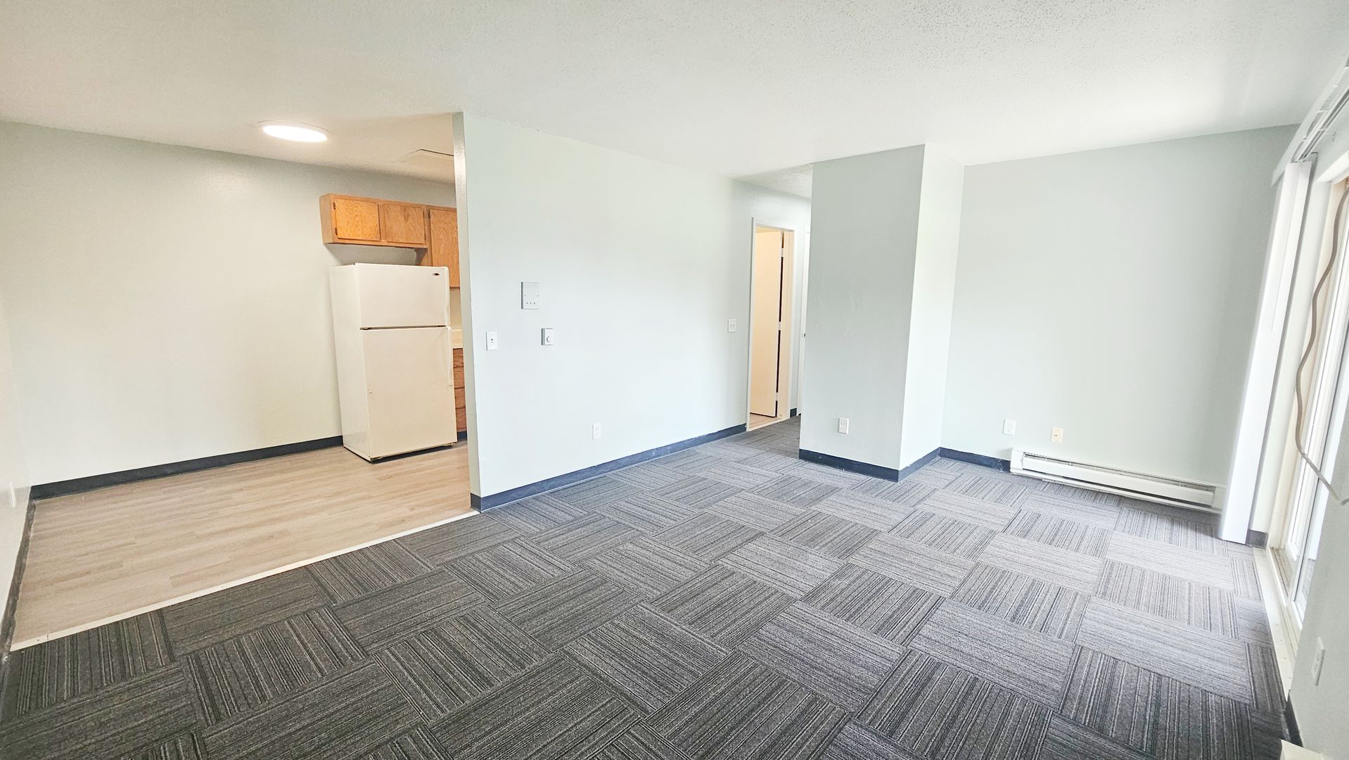 Des Moines Apartment: 3317 E 15th St