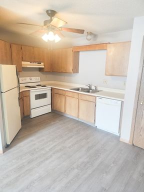Cozy & Affordable 2BD/1BA Apartment in Newton, IA!