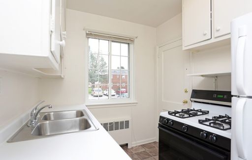 COZY 1bd/1ba in Beaverdale Neighborhood – photo 1