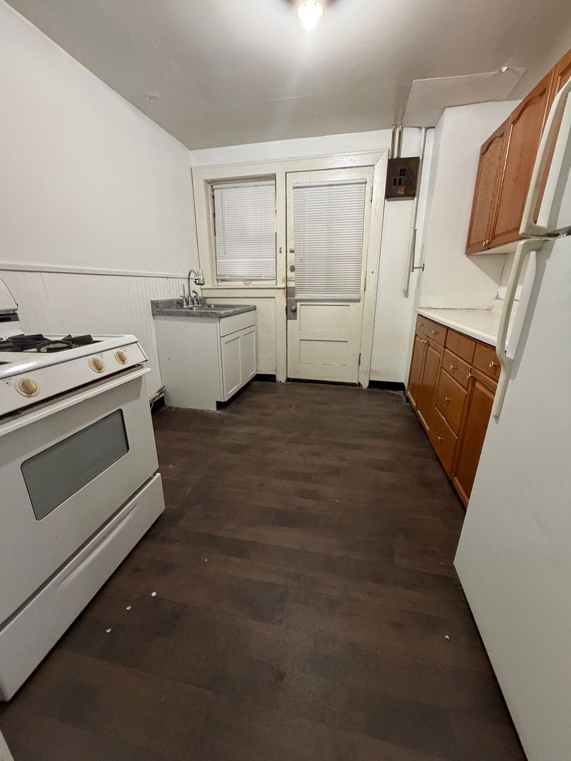 Council Bluffs Apartment: 255 Oakland Avenue
